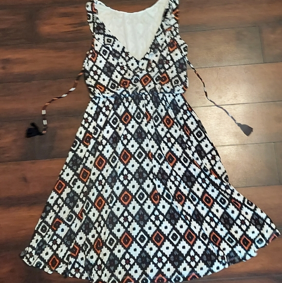 LOFT Dresses & Skirts - NWT LOFT Print Dress